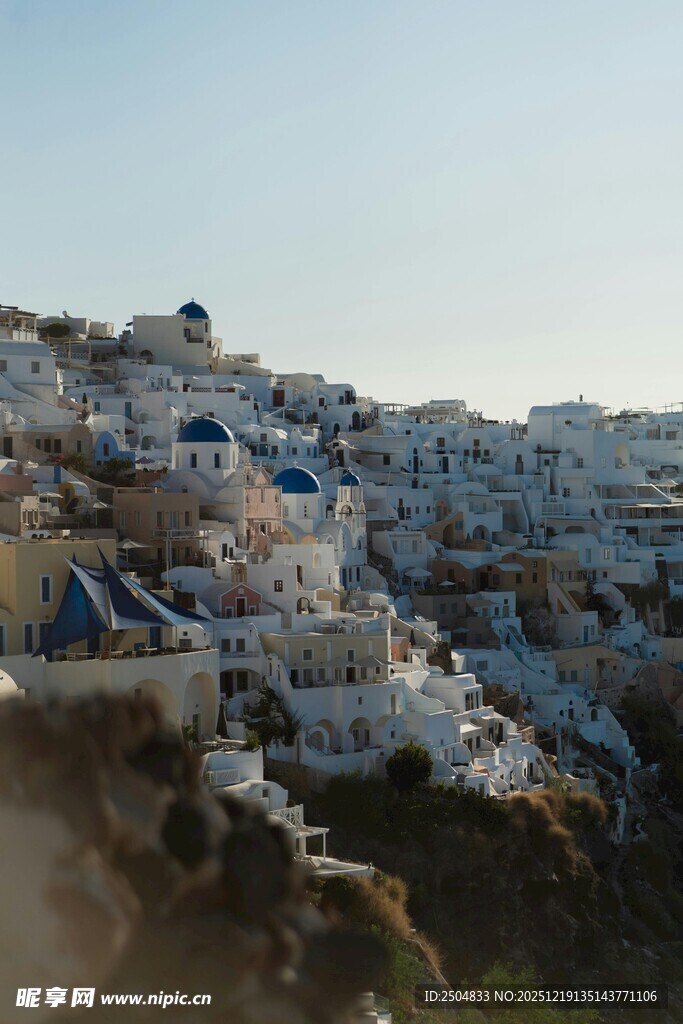 圣托里尼白色梦幻建筑景观
