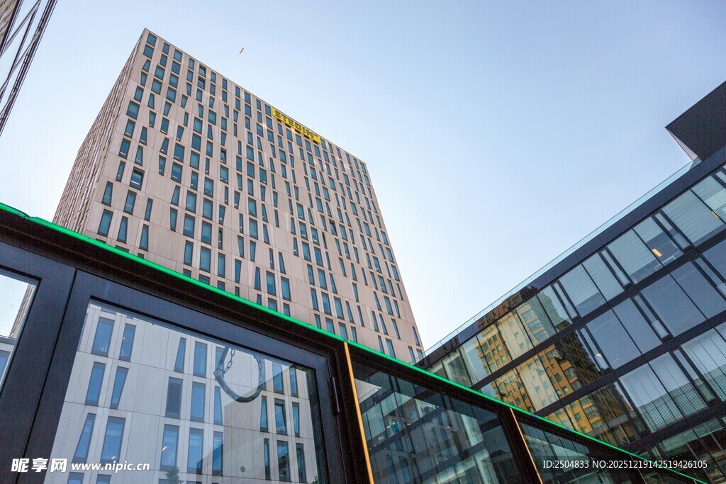 现代都市高楼建筑景观