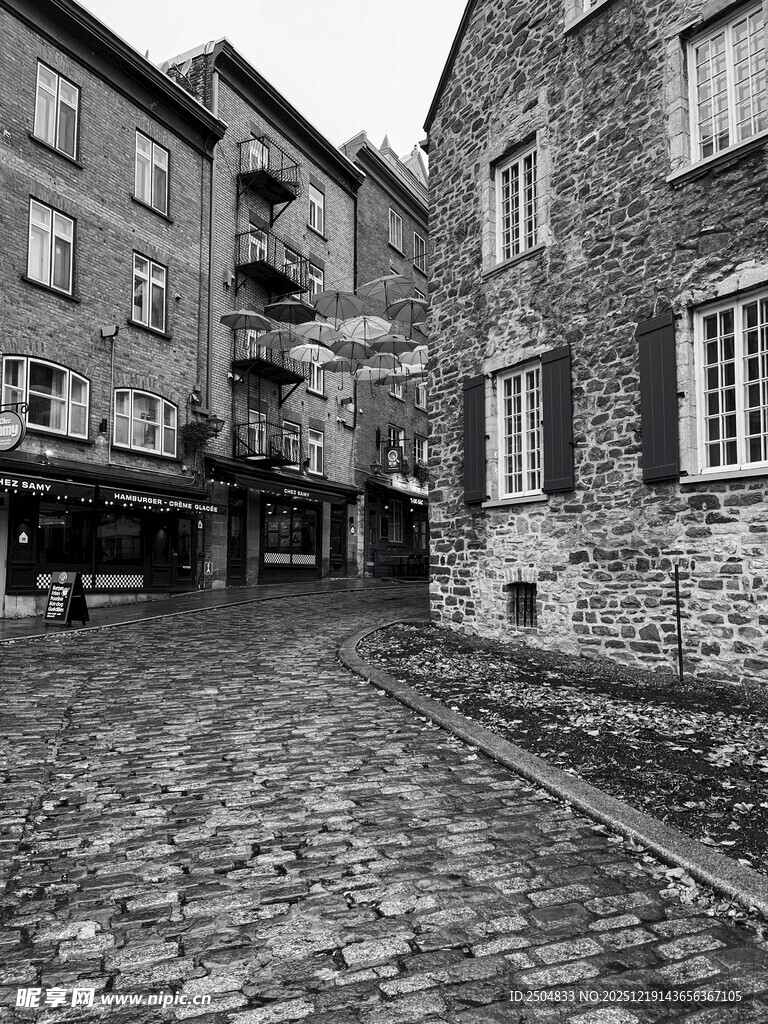 古老街巷中的欧式建筑