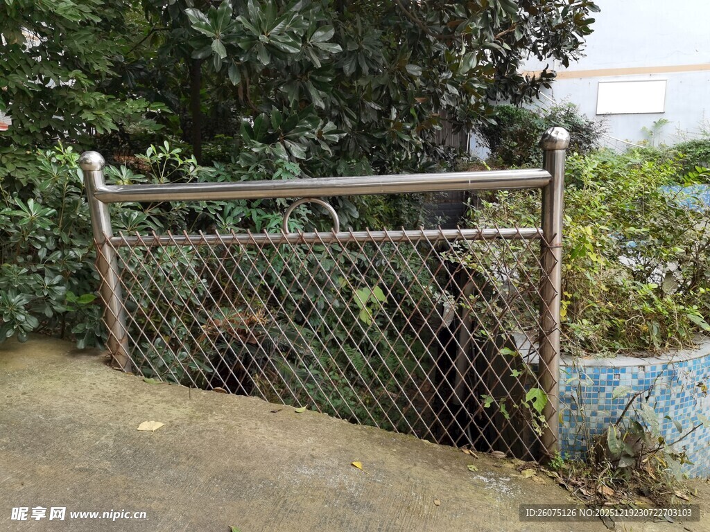 户外金属网状围栏