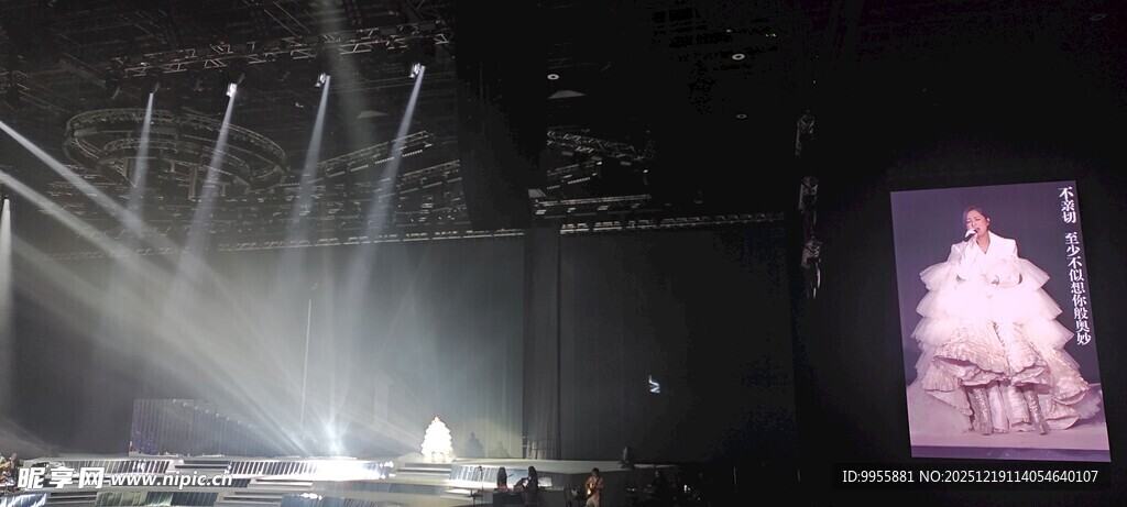 大湾区澳门舞台灯光秀现场