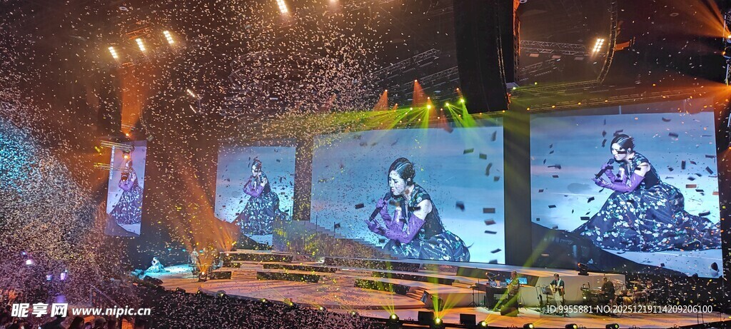 大湾区澳门舞台表演现场灯光绚丽