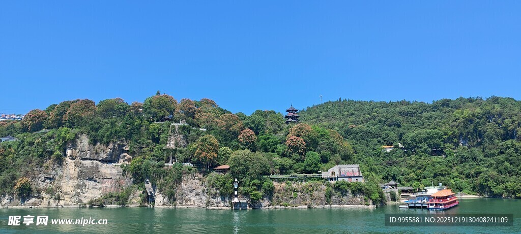 重庆宜昌湖光山色中的美丽景致