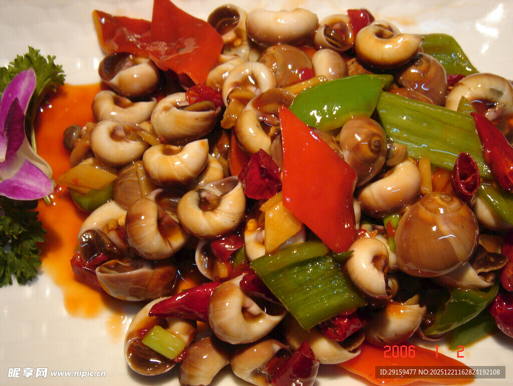 美味彩椒腰果炒蘑菇