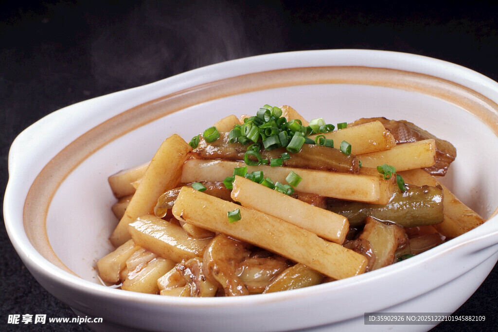 煲仔锅菜品砂锅茄子煲