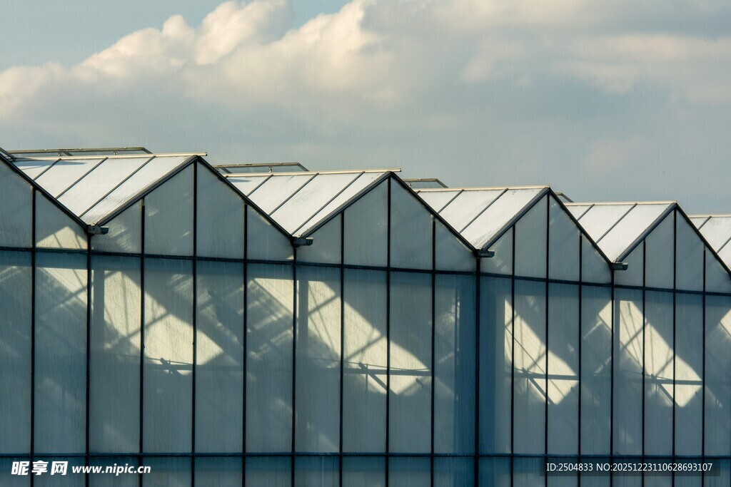 现代温室建筑外观