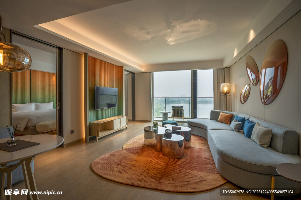 现代简约风的舒适客厅空间