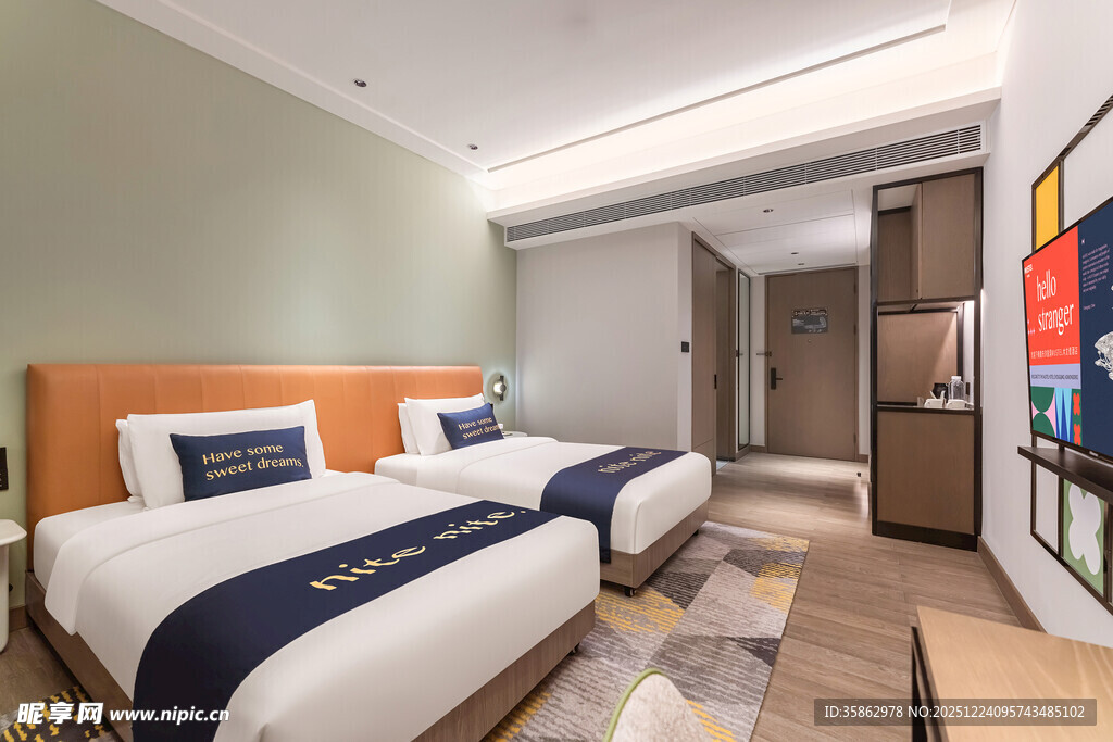 现代简约风格双床酒店客房