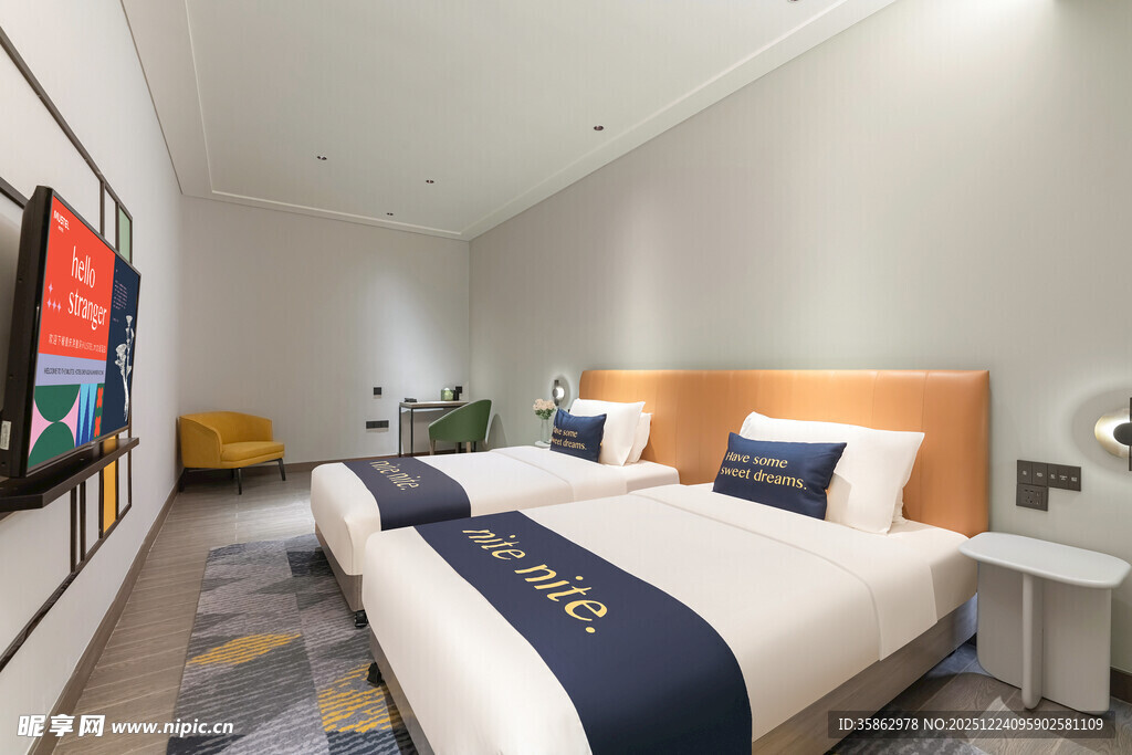 现代简约风格双床酒店客房