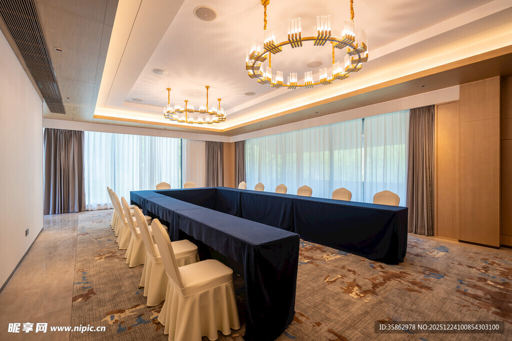 现代风格会议室室内场景