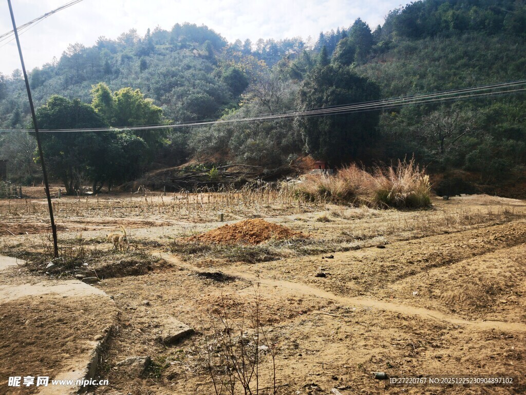 荒野空旷土地场景