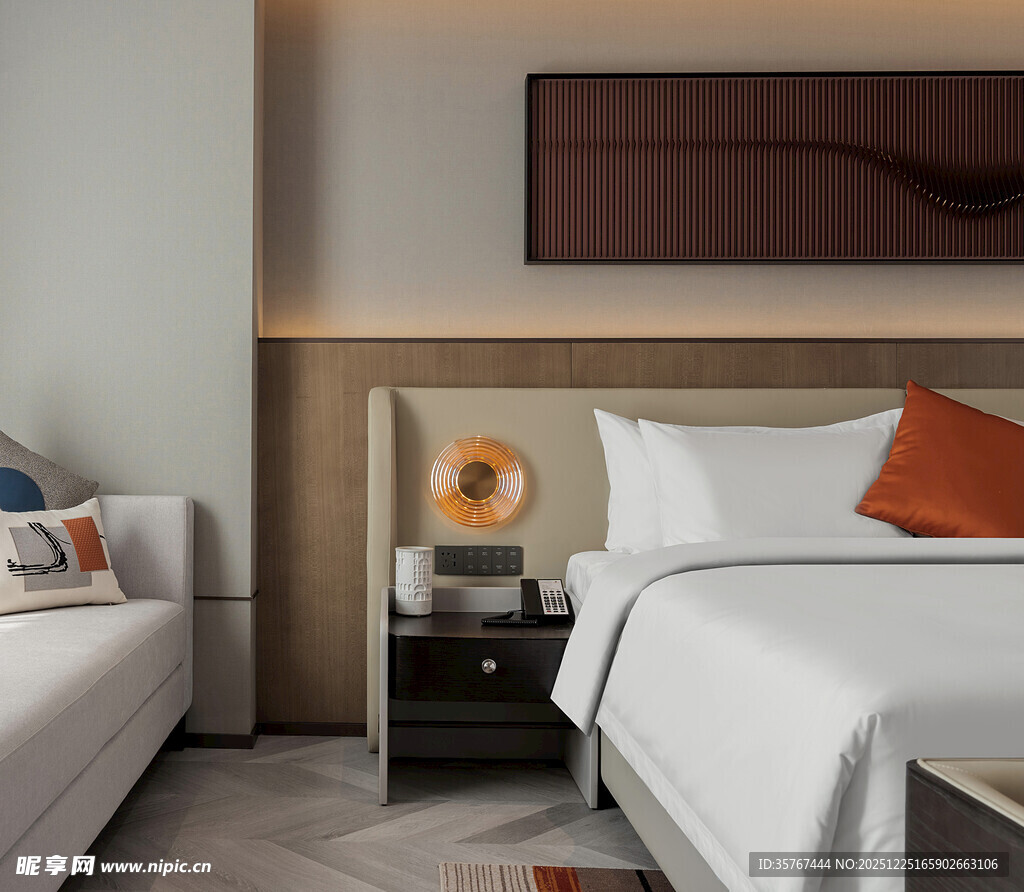 现代简约风格温馨卧室空间