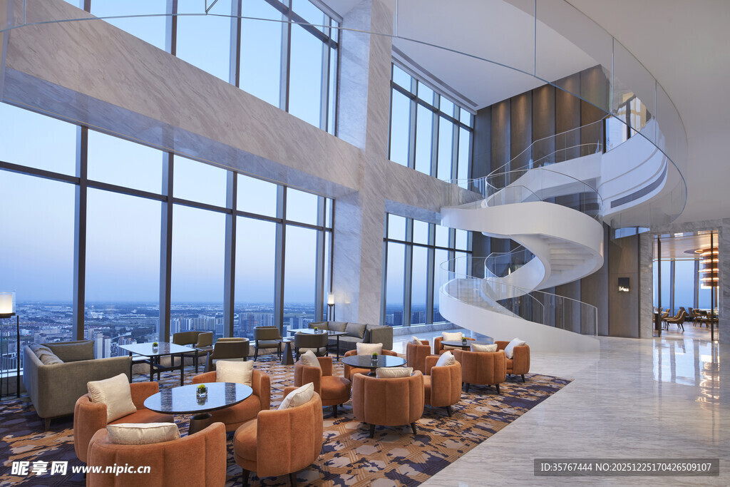 豪华酒店大堂优雅空间