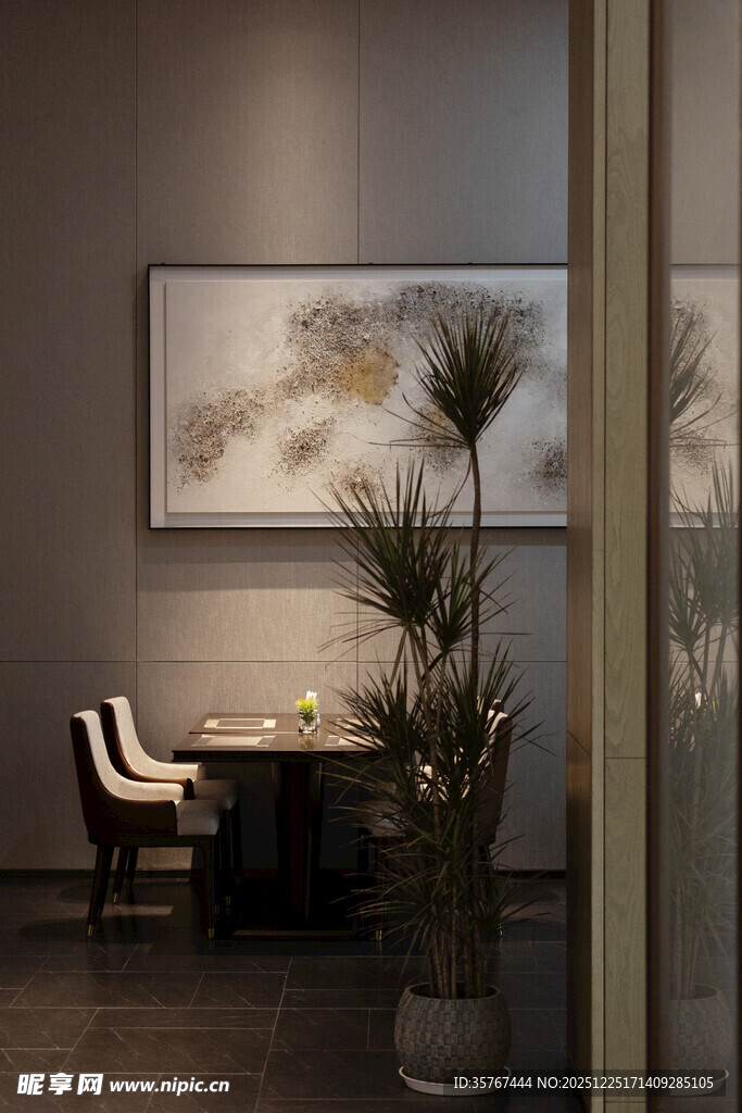 现代简约风室内书房一角