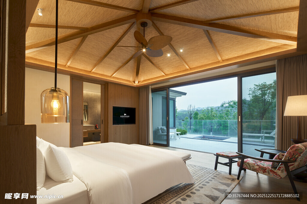 豪华全景卧室尽显舒适格调