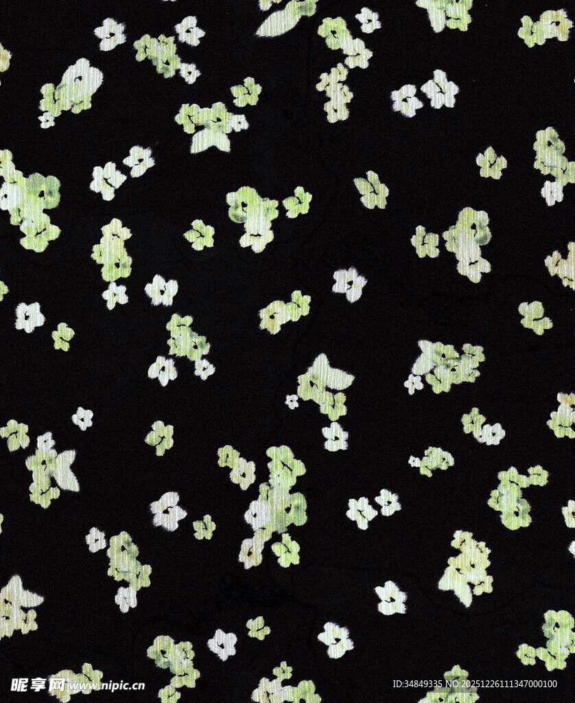黑色底绿色小花图案面料
