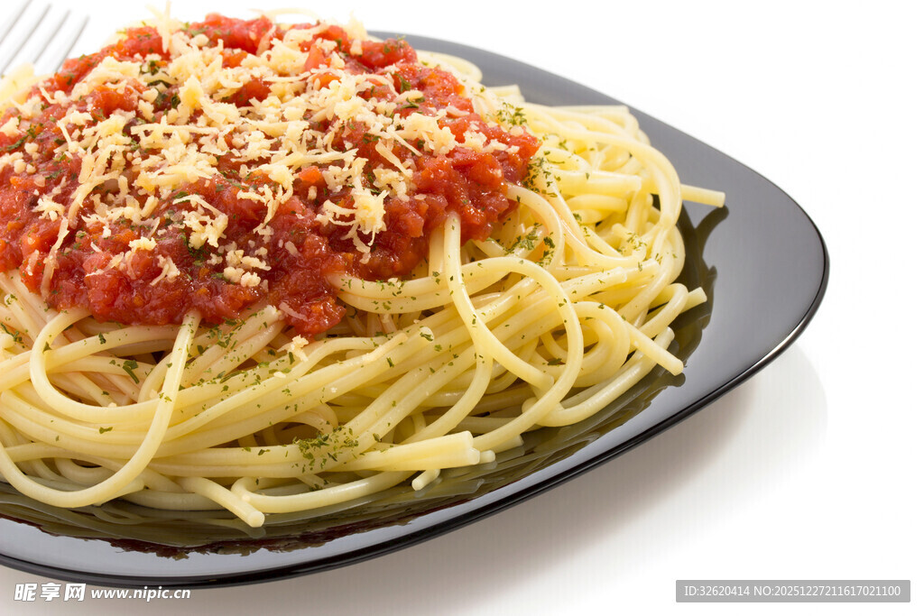番茄肉酱意大利面