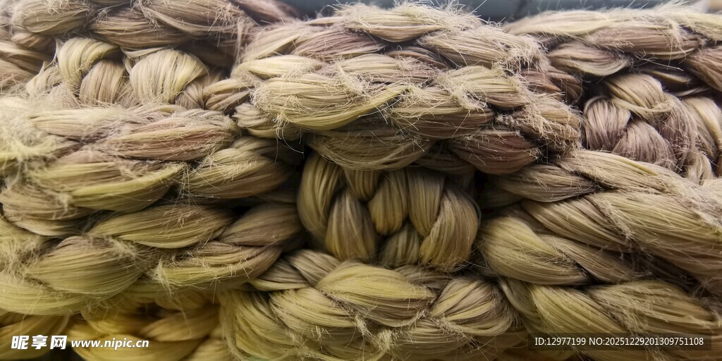 手工编织麻绳特写