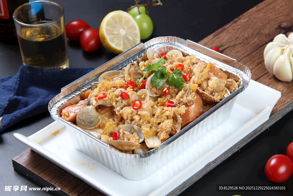 锡纸海鲜拼盘美味诱人