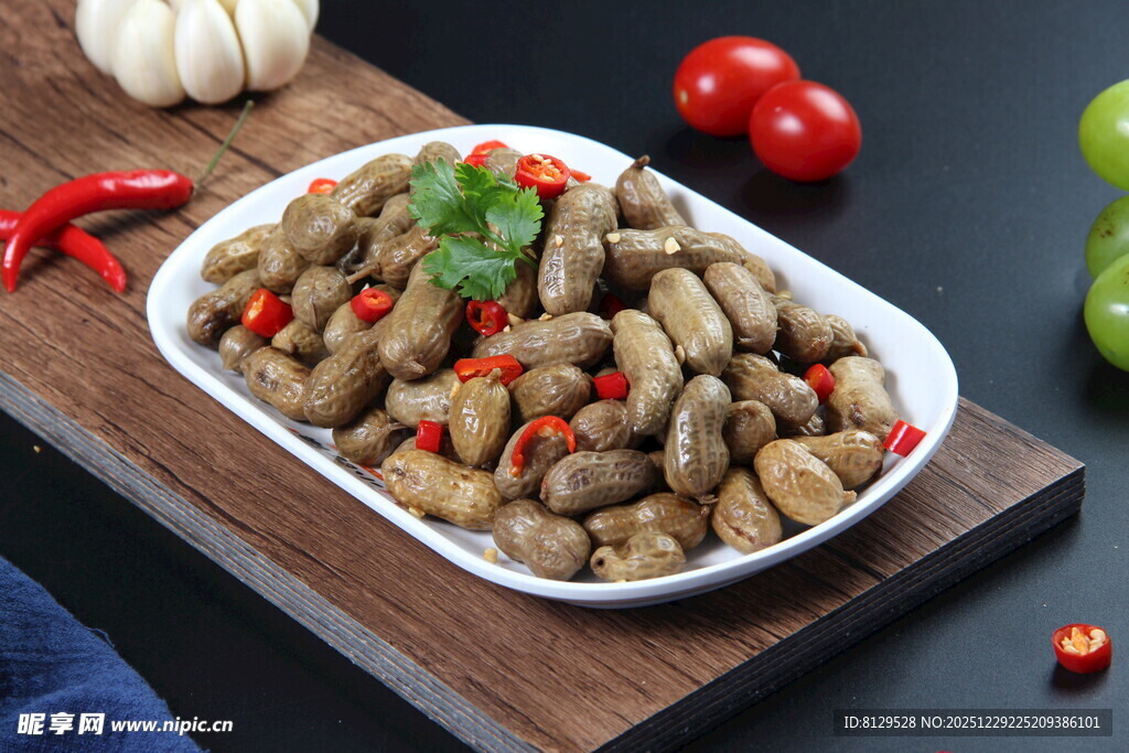 香辣美味猪尾诱人佳肴