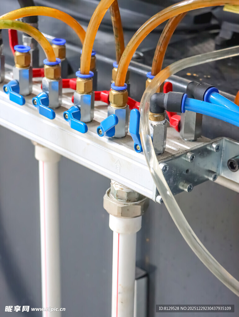 工业管道连接设备特写