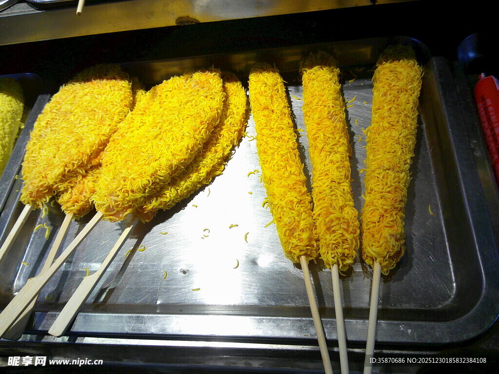 香甜炸串美味诱人