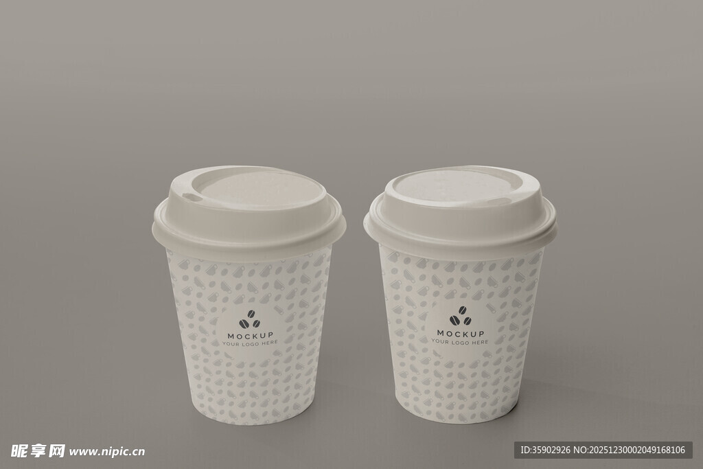 双白色带盖纸杯展示