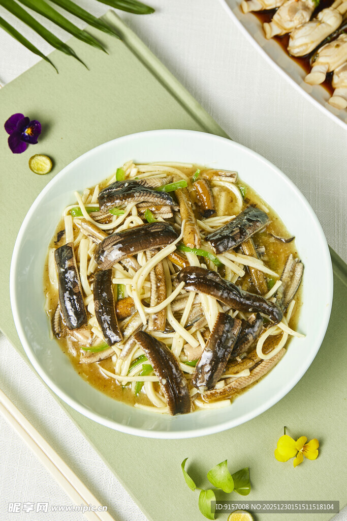 美味鳝鱼面