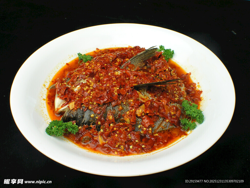 香辣可口剁椒鱼头