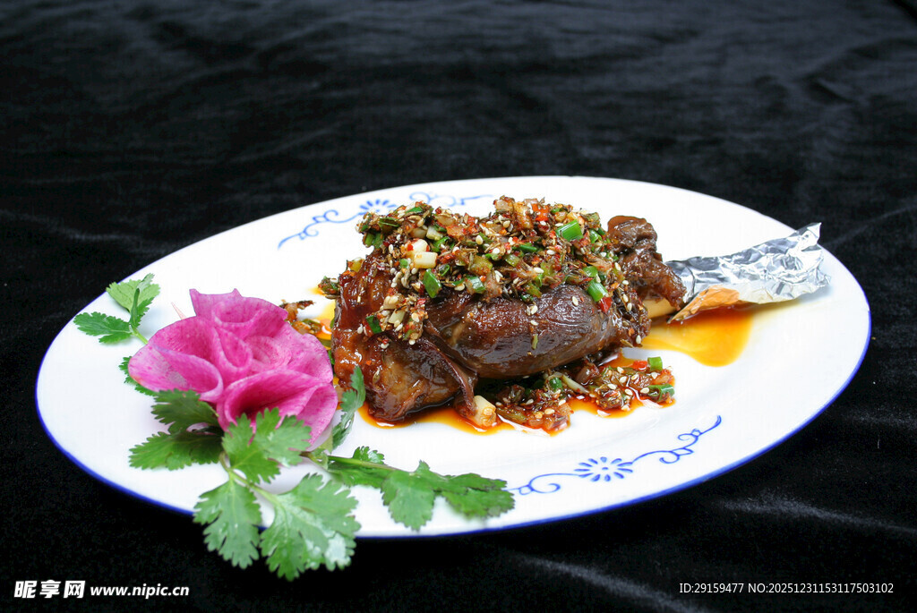 香辣美味红烧茄子