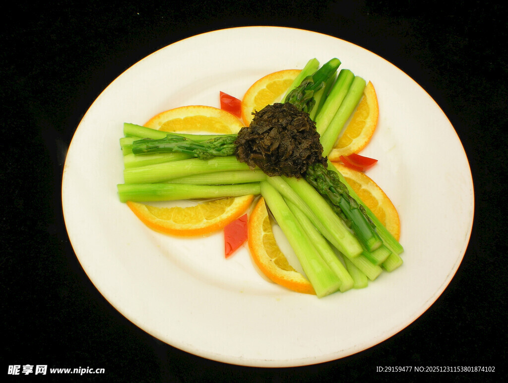 蔬菜摆盘造型精美