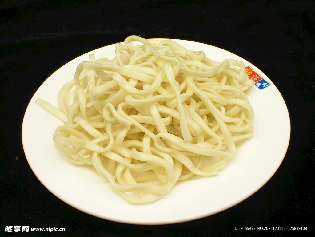 一盘美味面条