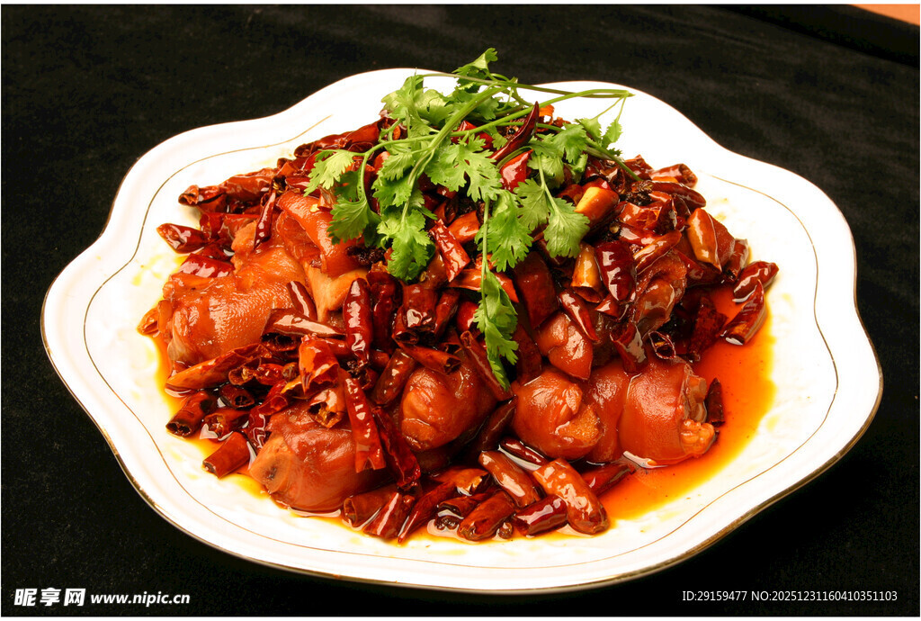 香辣美味酱猪蹄