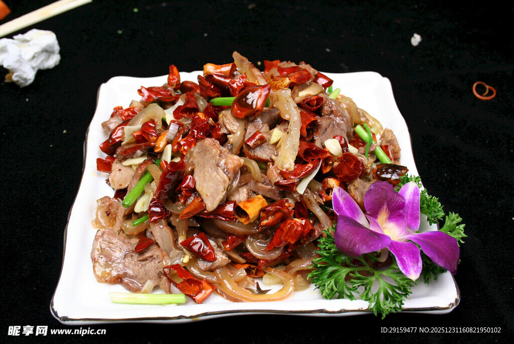 香辣美味炒肉片