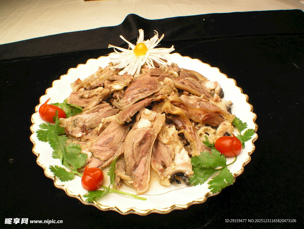 美味卤味猪排骨