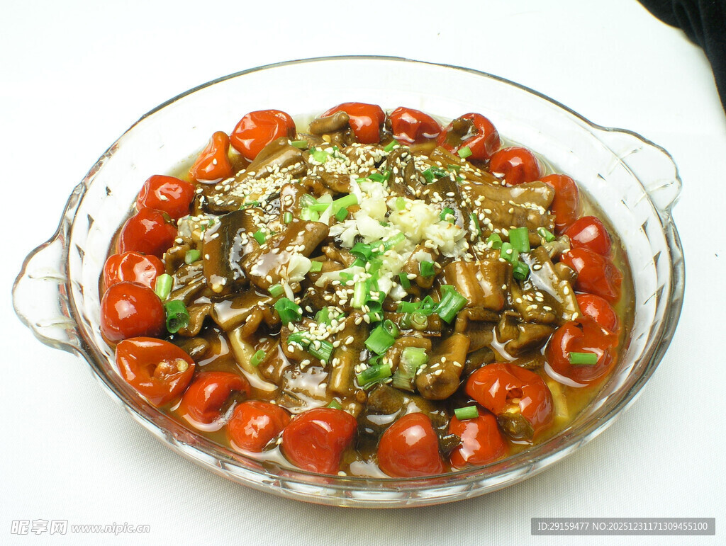 番茄浇汁蔬菜拼盘