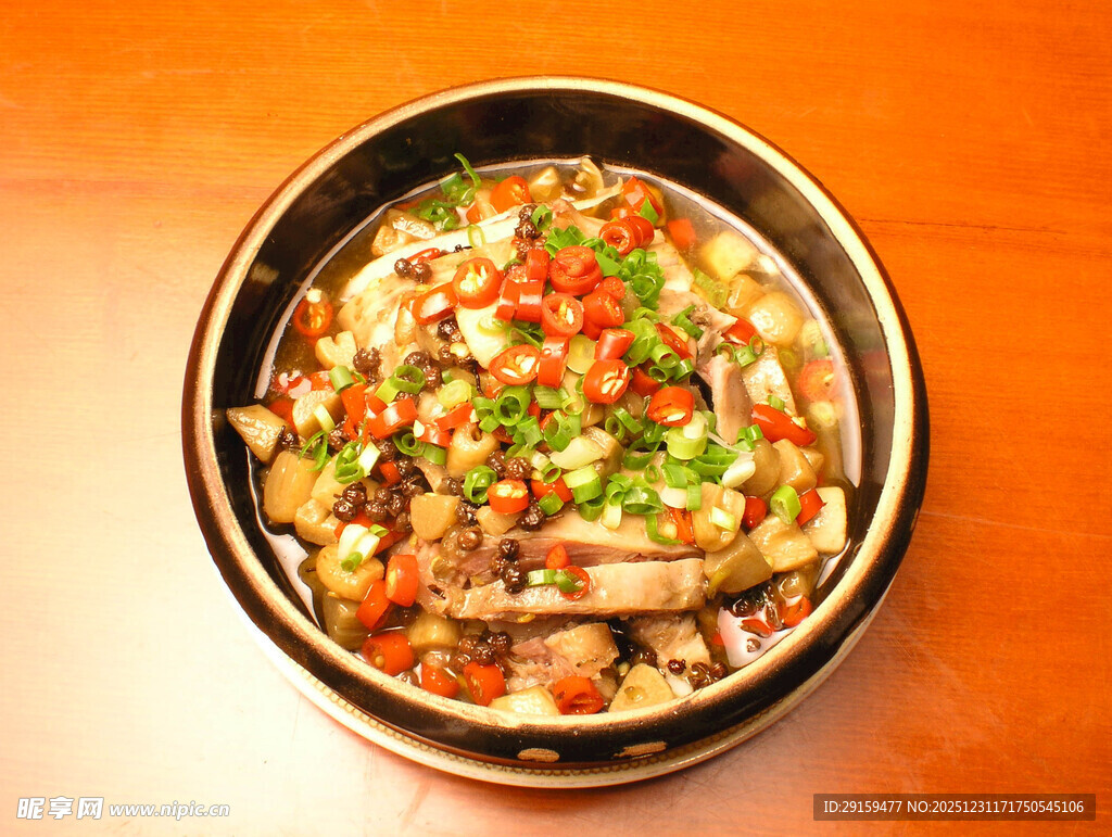 美味香辣肉末茄子煲