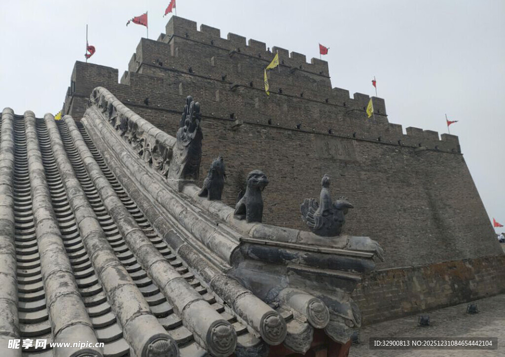 古老城墙与阶梯