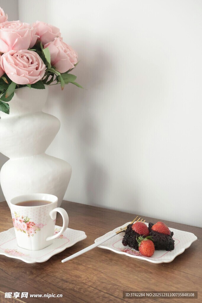 温馨下午茶场景