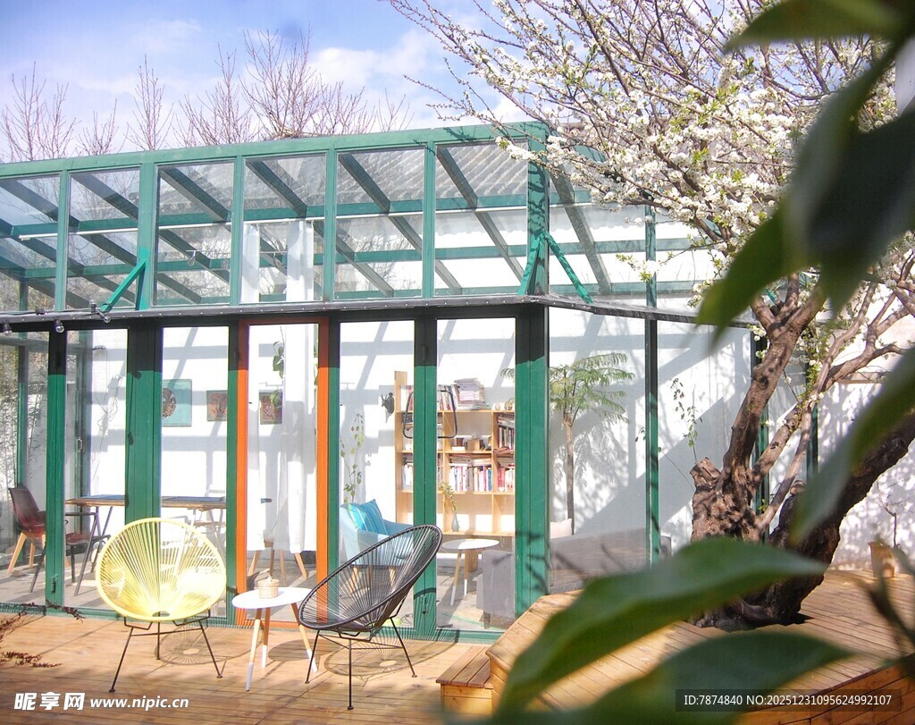 阳光玻璃房 惬意休闲空间