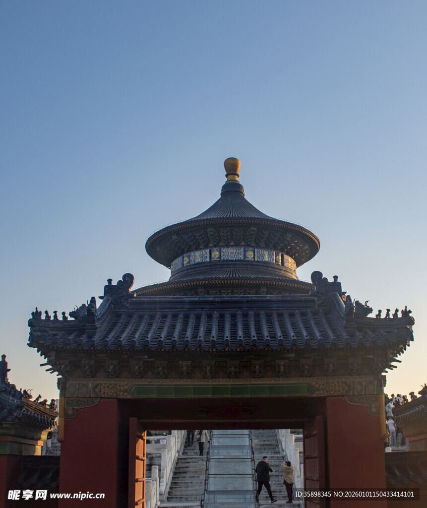 古建门楼尽显中式韵味