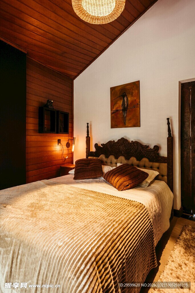 温馨木质风格卧室场景