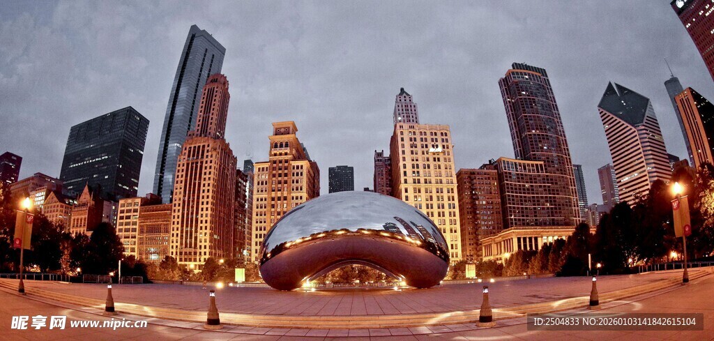 芝加哥城市景观中的独特雕塑
