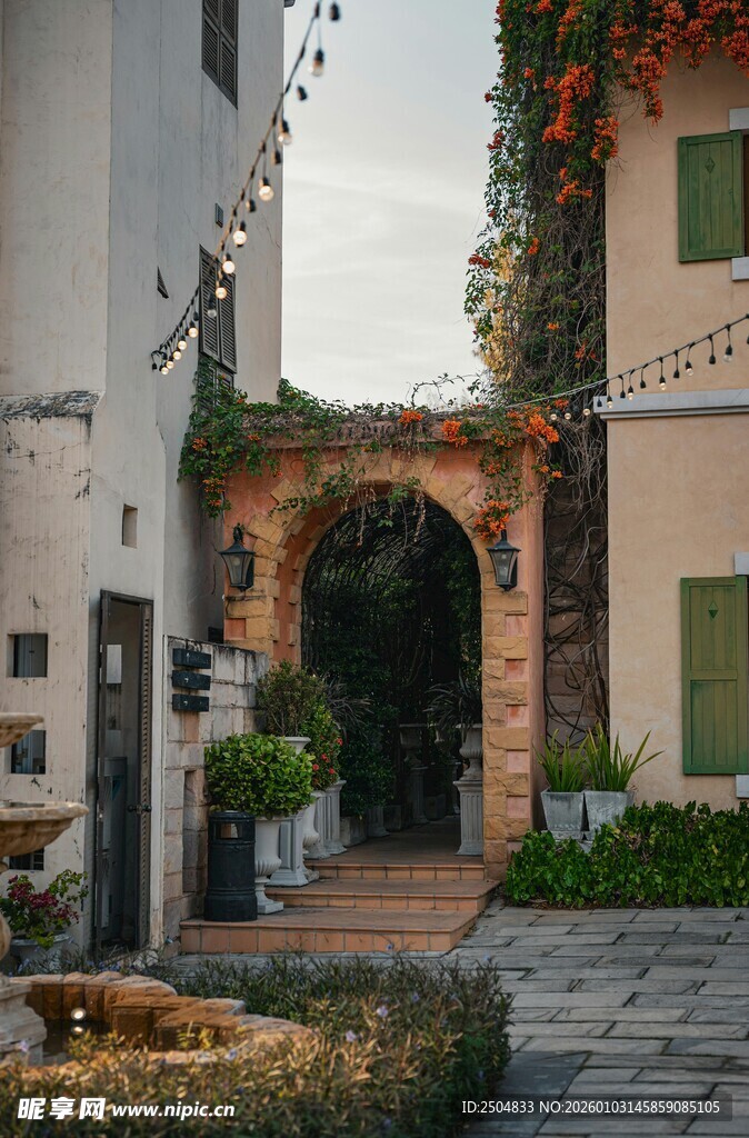 浪漫庭院拱门绿植景观