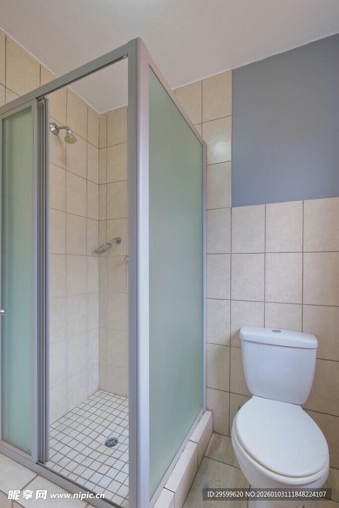 现代简约风格的卫生间