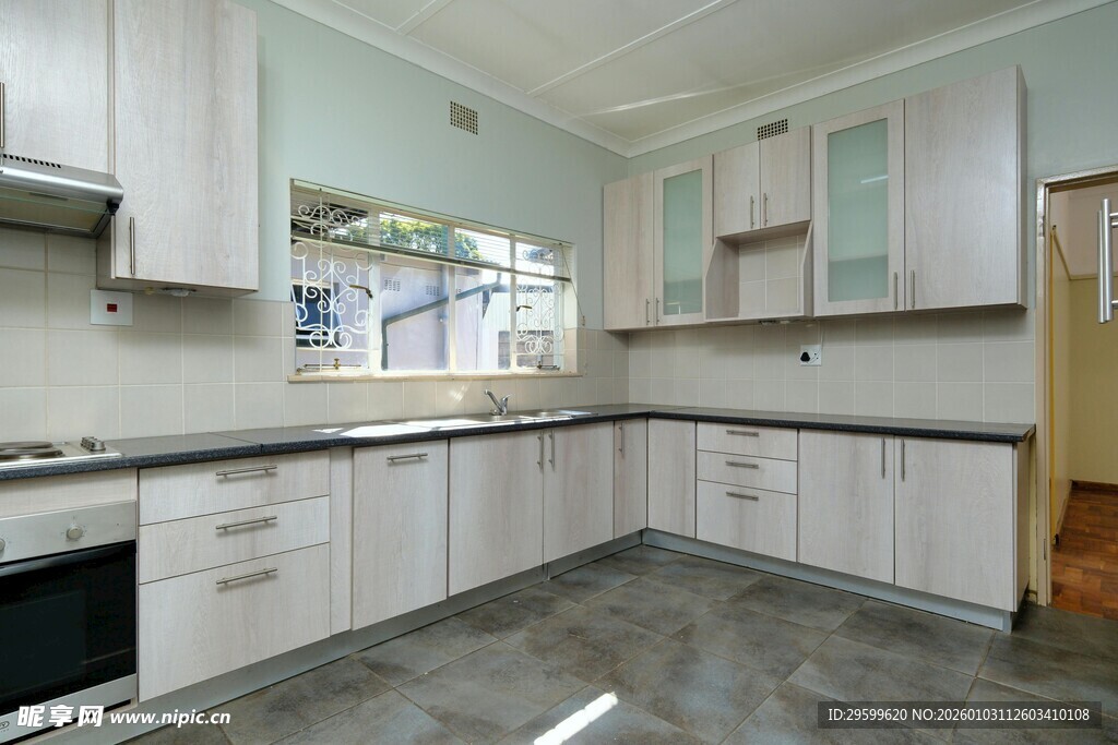 现代简约风格厨房空间