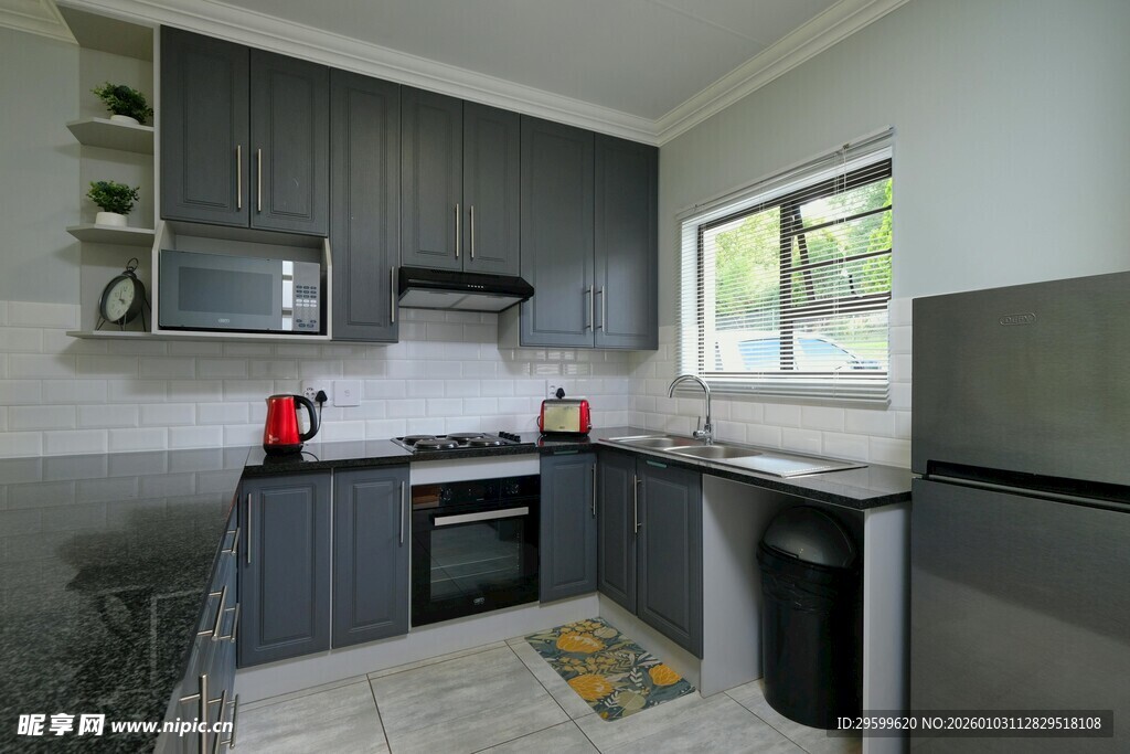 现代简约风的厨房空间