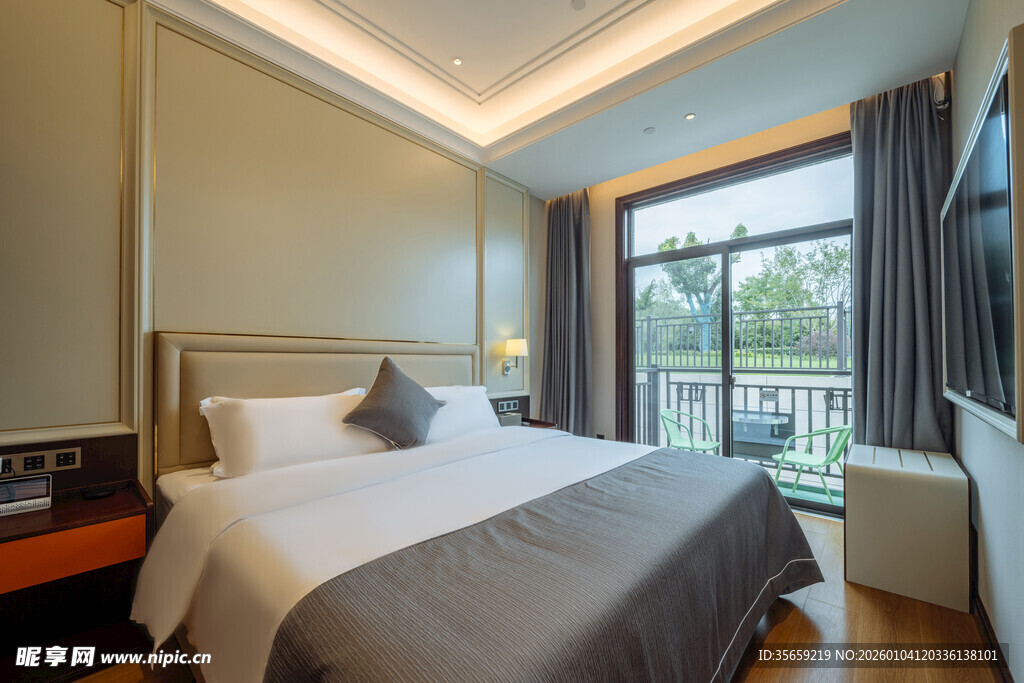 温馨现代风格卧室空间