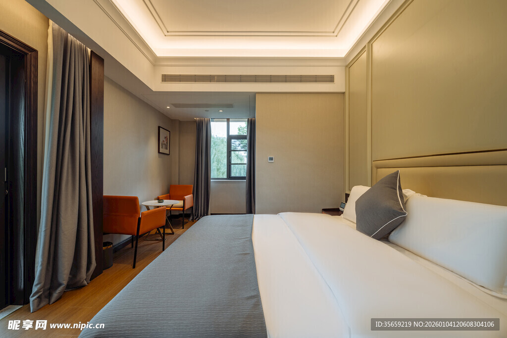 现代简约风格温馨卧室