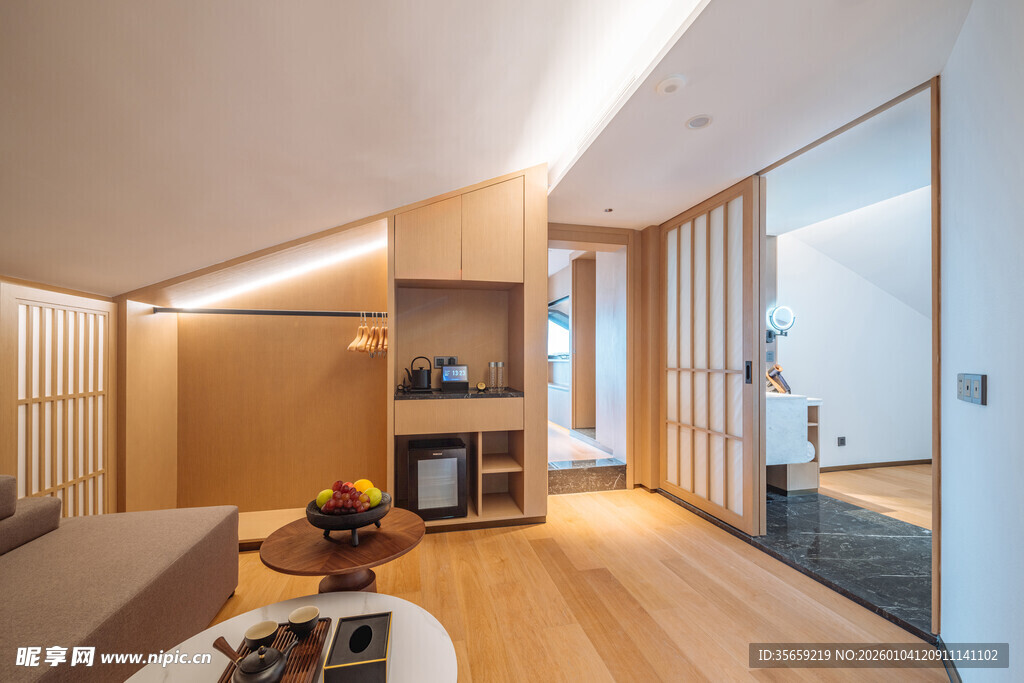 现代简约风温馨家居空间